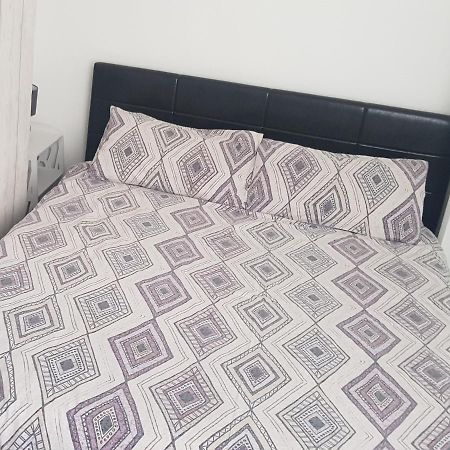 Room In A Shared House! 리버풀 외부 사진